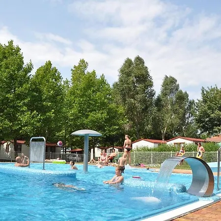 Camping Sunvillage Camp- Mobilházak Alsóörsön *