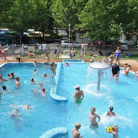 Campsite Sunvillage Camp- Mobilhazak Alsooersoen *